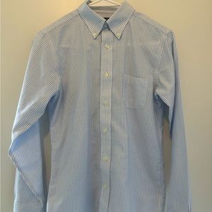 Brooks brothers boys button down blue pin stripe long sleeve dress shirt